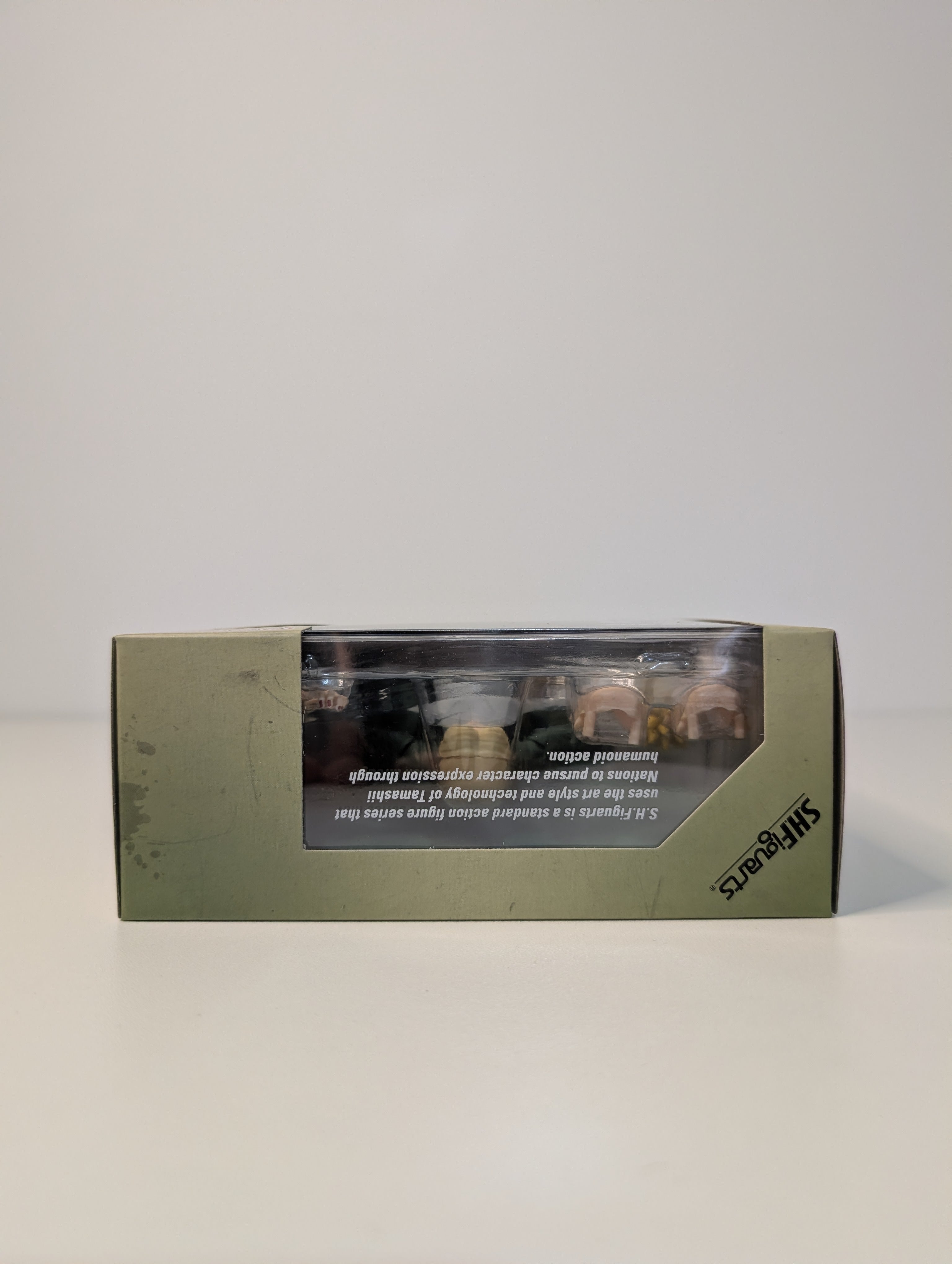 Bandai Tamashii Nations -  S.H.Figuarts - Naruto - Tsunade The legendary Medical Ninja